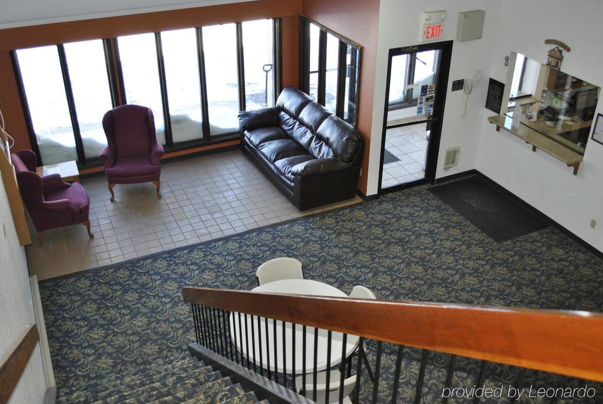 Waconia Inn And Suites Extérieur photo